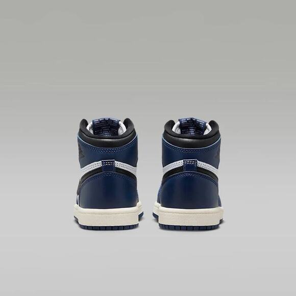 NEW Nike Kid's 7Y Jordan 1 Retro High OG Shoes NEW WITH BOX! - Picture 6 of 8